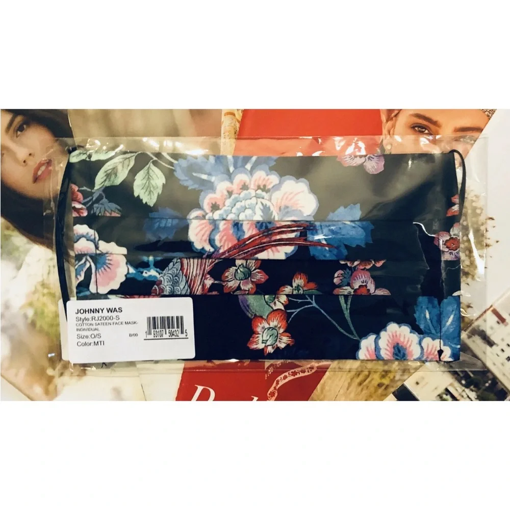 Johnny Was Navy Cotton Sateen Floral Face Mask Interior Pocket for Filter NIP